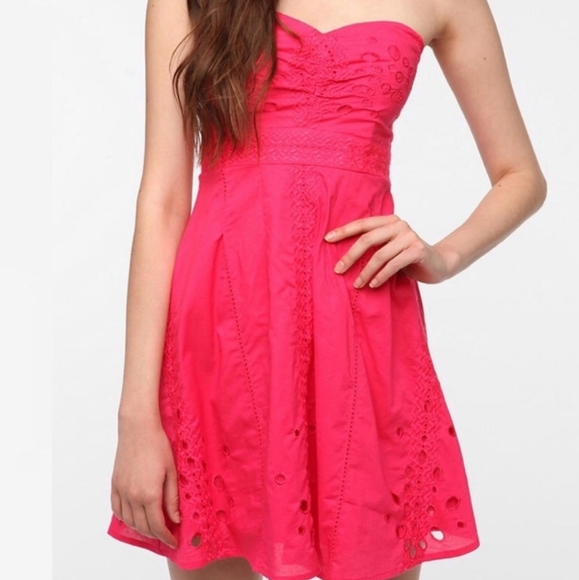 Pins & Needles Women's Strapless Dress, Size Small - Picture 8 of 8